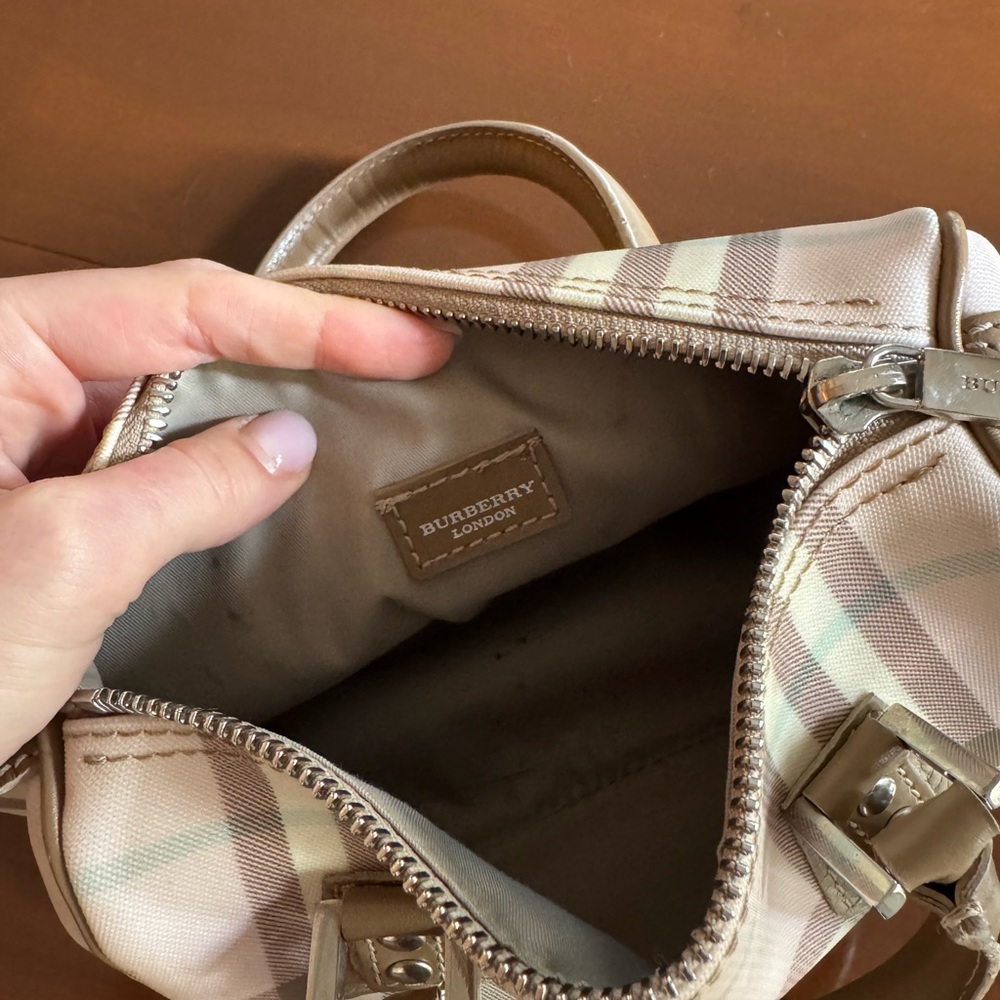 BURBERRY Pink Mini Nova Handbag - Picture 4 of 6